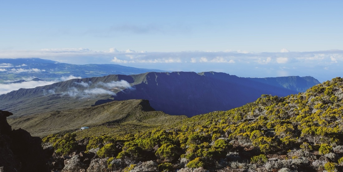 Les hauts de La Réunion, vue sur l'enclos du Piton de la Fournaise